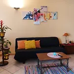 Casa Amarela *