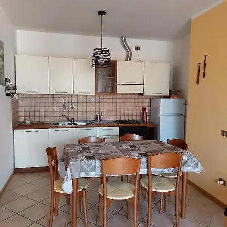 Apartament Casa Amarela